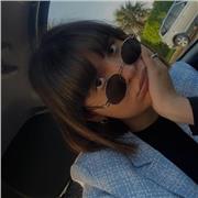 Sono una studentessa di economia e impartisco lezioni per ragazzini delle elementari in materie come italiano, storia e geografia